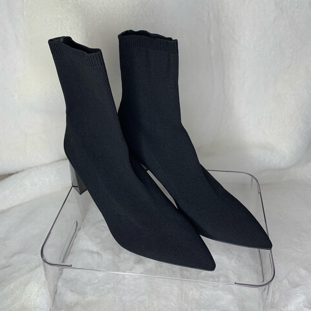 Sock ankle boots